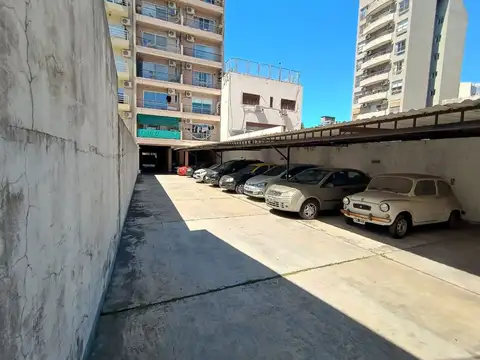 Carlos Antonio López 2700