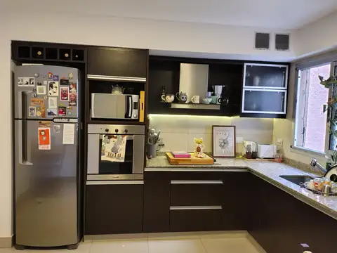 Departamento 4 ambientes con 2 baños