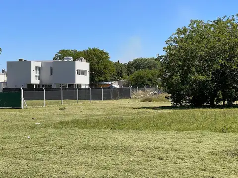 Terreno en Venta 9  mts Frente