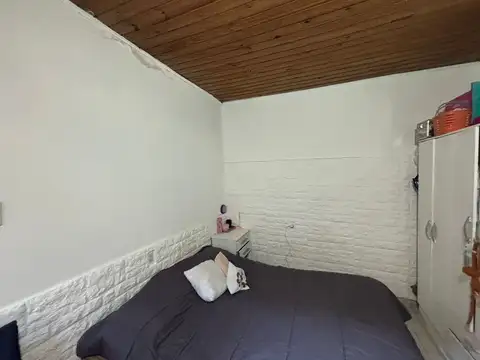 Casa 4 ambientes con 1 baño