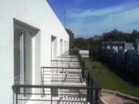 DEPARTAMENTO MONOAMBIENTE EN VENTA SOLAR AZUL