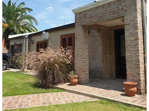 Casa  Céntrica- Marcos Paz