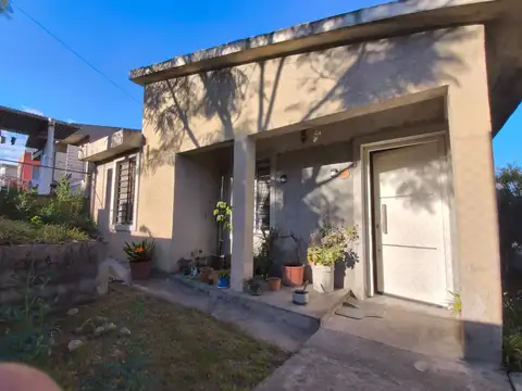 VENTA CASA EN SALSIPUEDES 97 M2 CUBIERTOS ESCRITUR