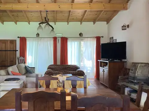 Casa en Venta en Loma Verde, USD 179.000