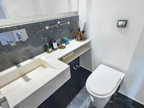 Departamento en Alquiler con 2 cocheras