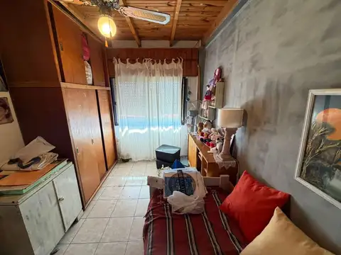 VENTA EXCELENTE CASA EN BOULOGNE DE 3 AMBIENTES