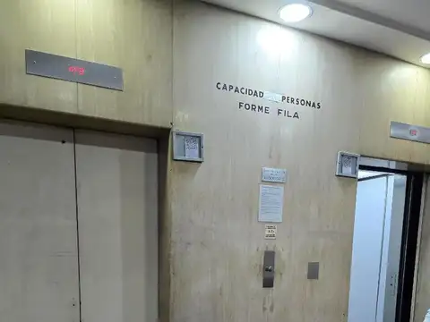 Oficina en Venta al Este