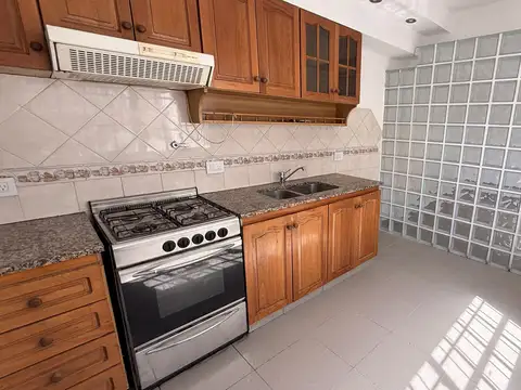 Departamento en Alquiler de 4 ambientes