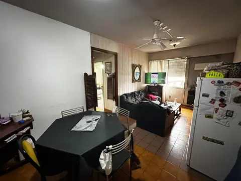 Correa 3700, Piso 2