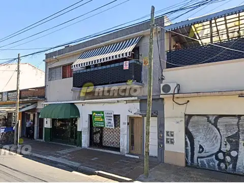 2 departamentos y 2 locales comerciales en BLOCK en VENTA