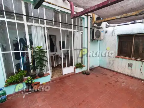 J M Campos 2825