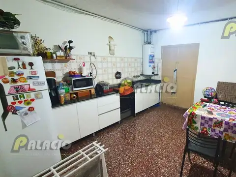 Depto Tipo Casa en Venta de 4 dormitorios