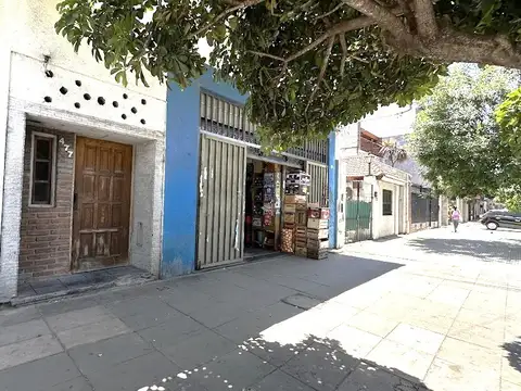 Avenida Olivera 400, Piso 1