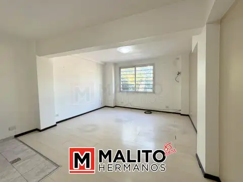 Alquiler Oficina en Parque Avellaneda