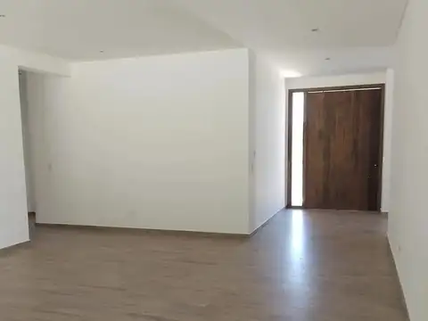 Casa en Alquiler en Campana, USD 1.500
