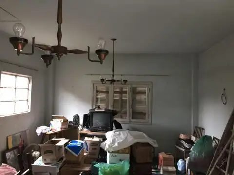 Casa Quinta en Lamberti 872, Glew, Alte Brown