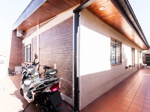 Depto Tipo Casa en Venta de 4 ambientes