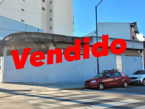 Lote en Esquina Estratégica - Parque Chacabuco - Usaa 1375 m² Edificables