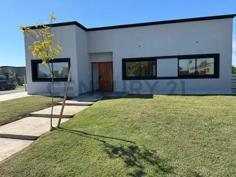 VENTA CASA 4 AMBIENTESA  A ESTRENAR EN SAN PABLO, PILAR