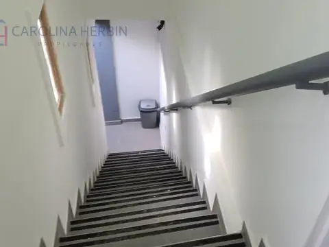 Oficina en Alquiler al Este