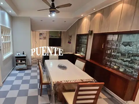 Casa 5 ambientes con 1 baño