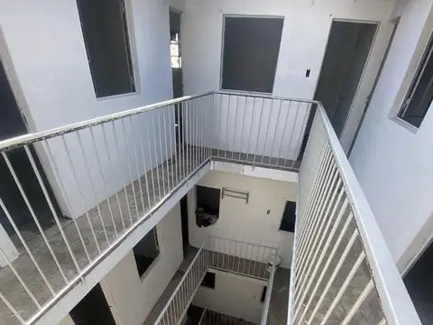 Departamento 44 ambientes con 32 baños