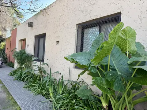 DEL VALLE IBERLUCEA al 2000
