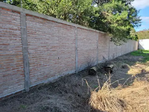 Se Vende Construccion/Casa-Gran Terreno