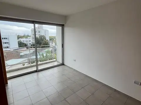 Departamento en Venta al Noreste
