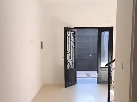 Casa en Venta en Malvinas Argentinas, USD 150.000