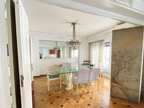 PISO EN BARRIO NORTE CON 3 EXTERIORES