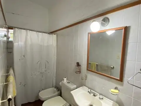 Casa en Venta de 3 dormitorios, con pileta, parrillero y mucho espacio verde