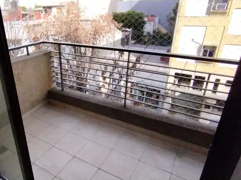 Departamento en Alquiler en Villa Pueyrredon, $ 600.000