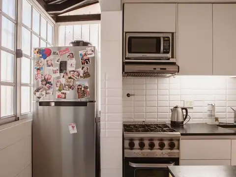 Venta tres ambientes con dependencia en el corazón de San Telmo