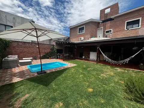 Casa - Venta - Argentina, Rosario - SANTA FE 8014