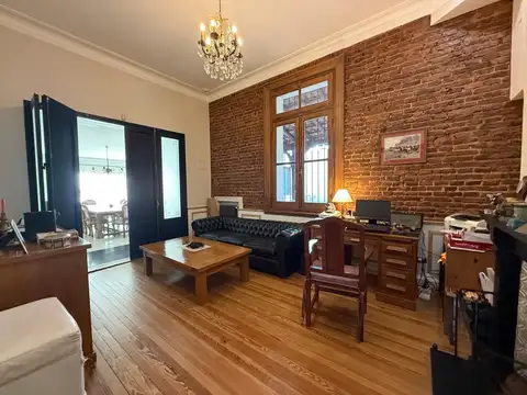 Casa en Venta en Campana, USD 550.000