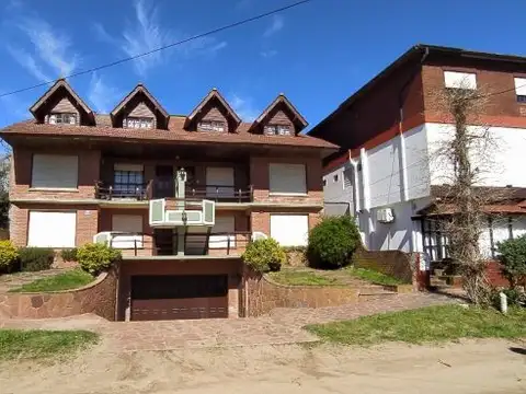 Paseo 117 200, Piso 1