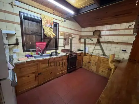 Casa 3 ambientes con 2 baños