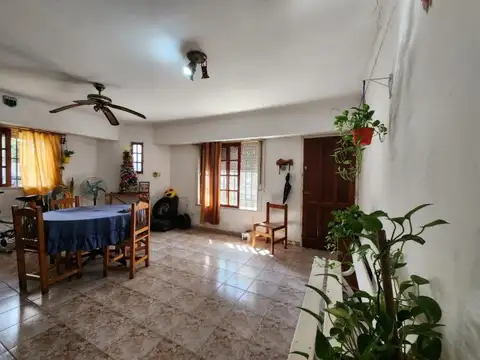 Depto Tipo Casa en Venta de 2 dormitorios