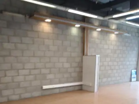 Local en Alquiler en Martinez, USD 2.200