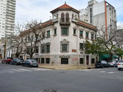 CASONA DE ESTILO CENTRICA  MULTIPLES DESTINOS