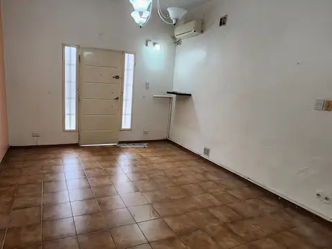 Depto Tipo Casa en Venta en Caseros, USD 60.000