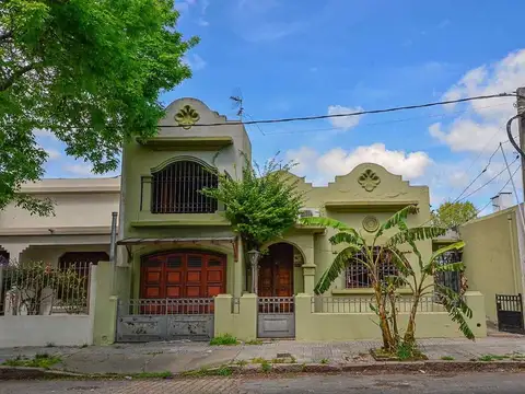 Venta casa PRADO 5 dorm, cochera, fondo, garaje 