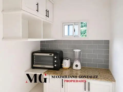 Casa en Alquiler con 1 cochera