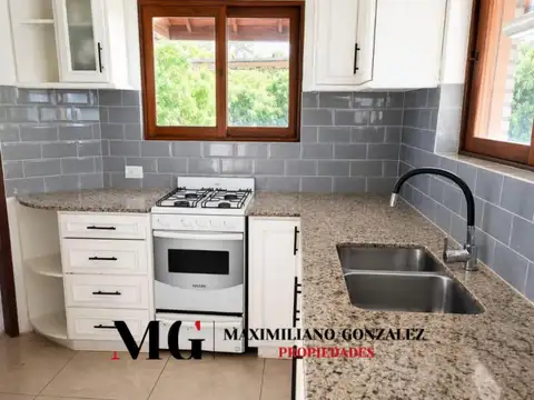 Casa en Alquiler en La Martona, USD 2.600