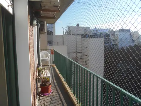 Departamento en Alquiler con 1 cocheras