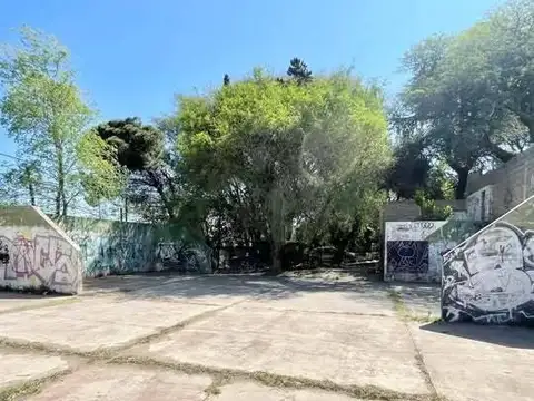 Av. Gauss 4900, Piso 0