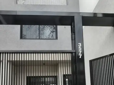 Casa - Venta - Argentina, Vicente López - domigo faustino sarmiento 3500