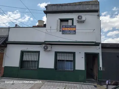 EXCELENTE PH AL FRENTE DE 4 AMB CON TERRAZA. SIN EXPENSAS!