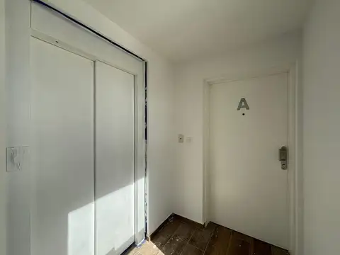 23 entre 50 y 51 900